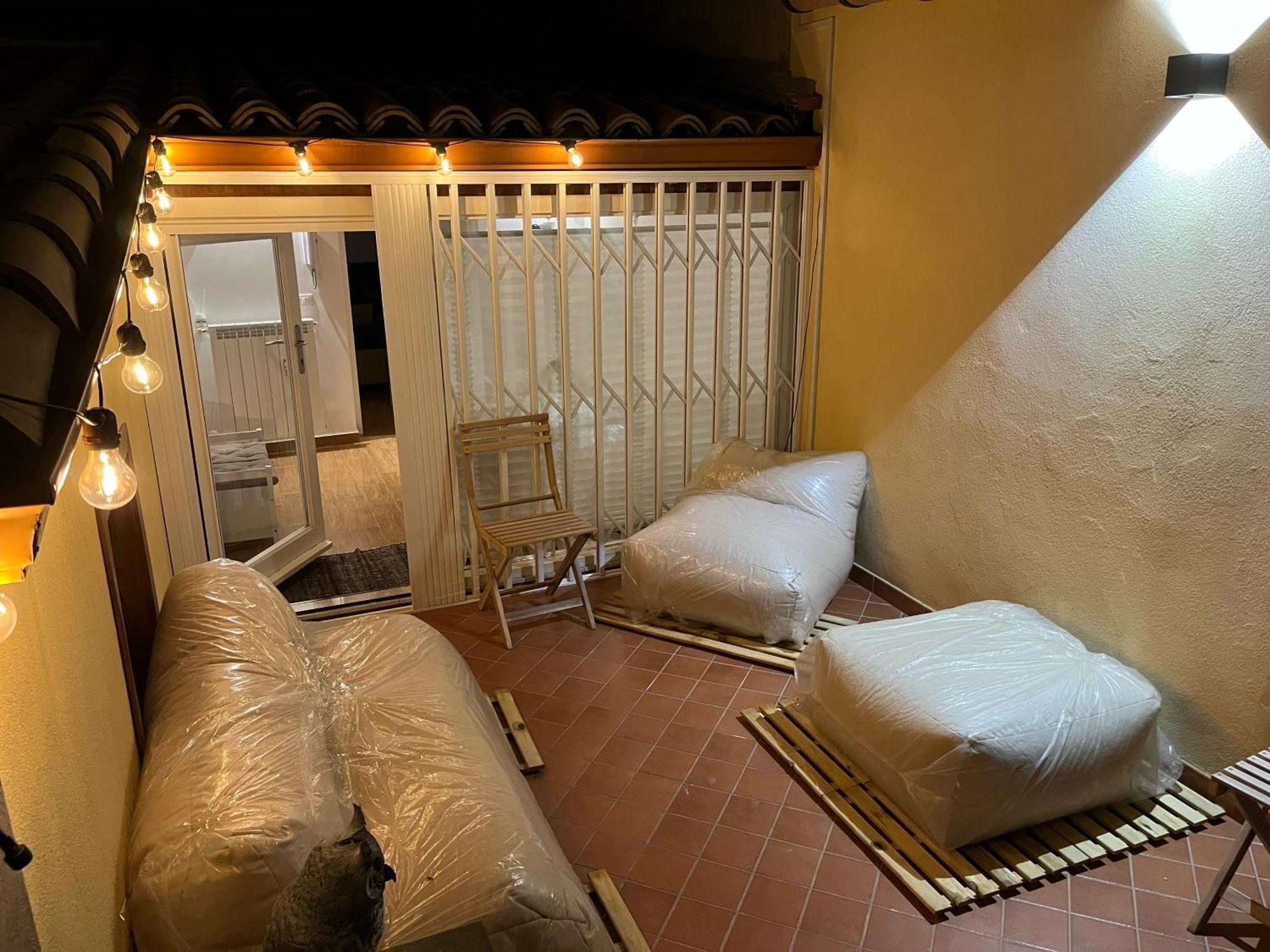 Maquedino Holiday Home & Terrace - Cozy Central Loft Palermo Kültér fotó